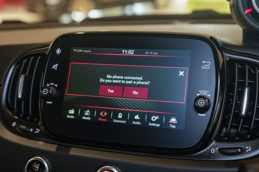 2023 Abarth 695 Competizione Photo 17