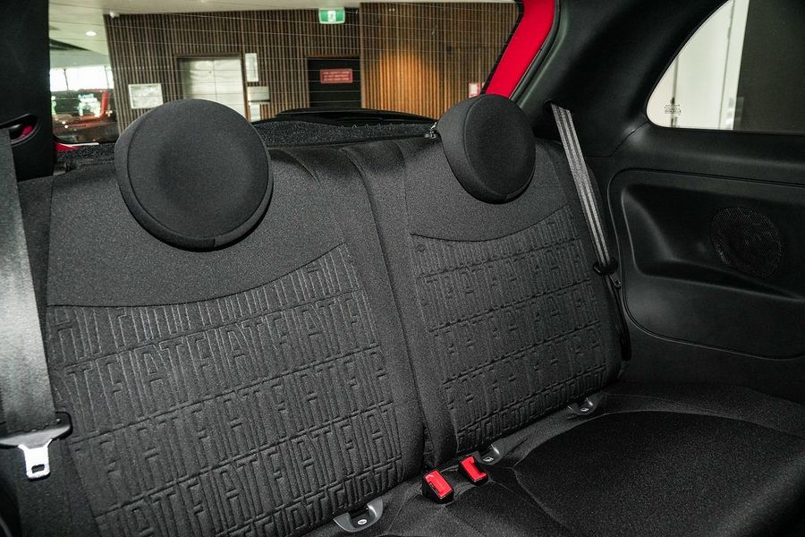 2024 Fiat 500 Dolcevita Photo 9