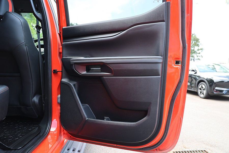 2023 Ford Ranger Raptor 4X4 3.0L Photo 22