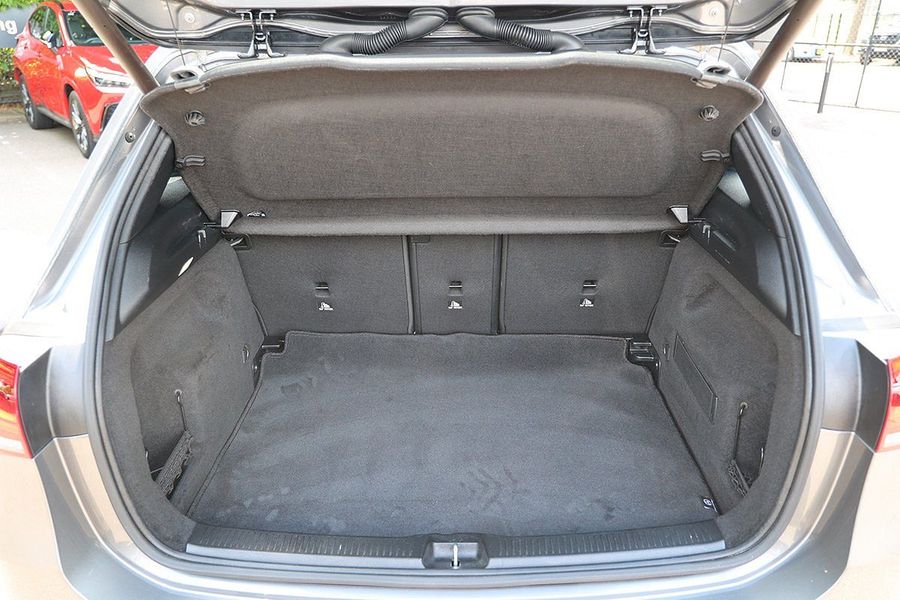 2020 Mercedes-Benz B-Class B180 W247 Photo 29