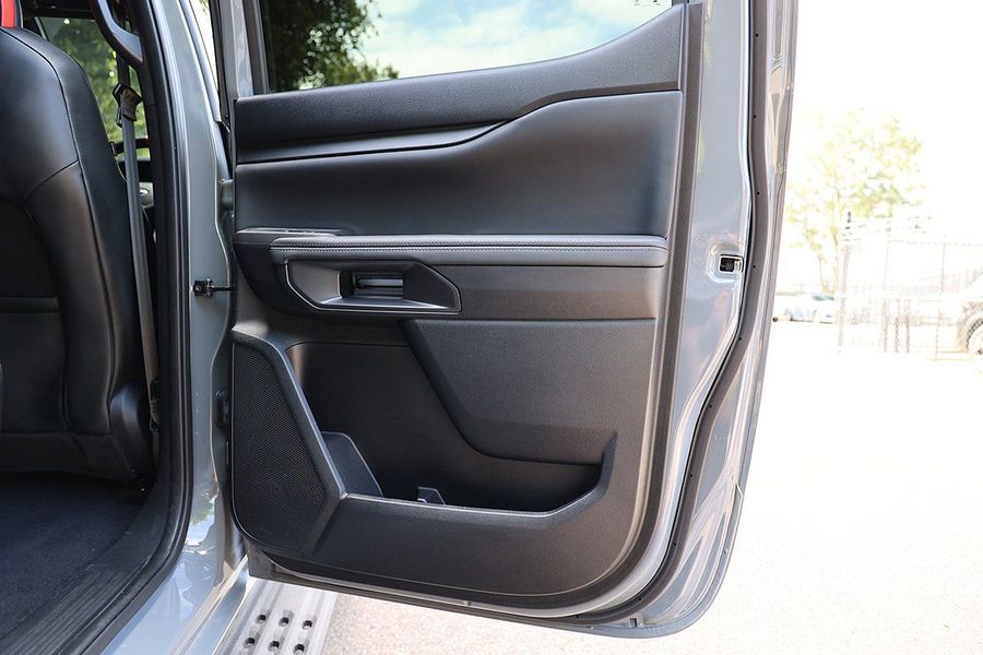 2024 Ford Ranger Raptor 4X4 3.0L Photo 22