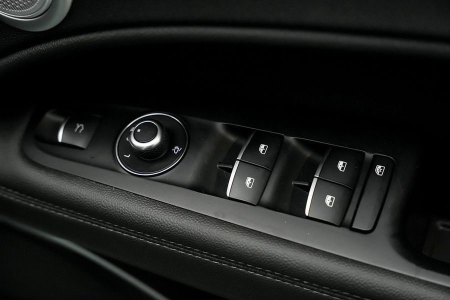 2022 Alfa Romeo Stelvio Quadrifoglio Series 3 Photo 21