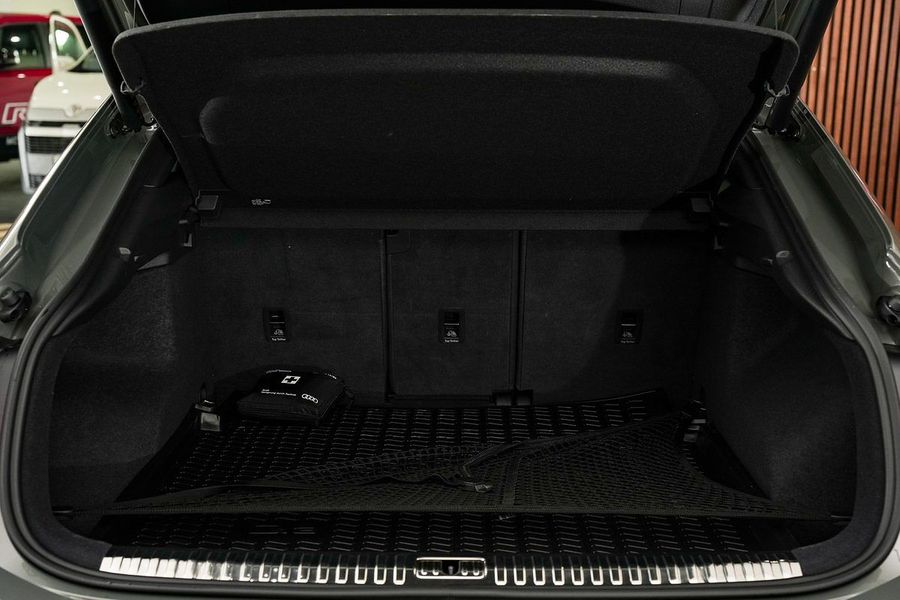 2023 Audi RS Q3 Edition 10 Years F3 Photo 24